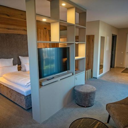 Guesthouse Felsenland Dahn Eksteriør billede
