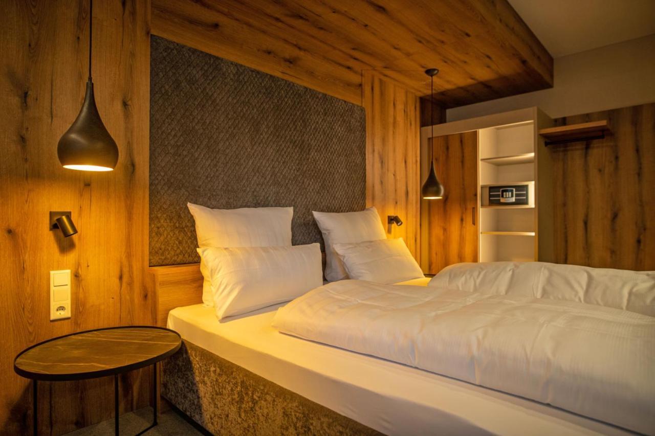 Guesthouse Felsenland Dahn Eksteriør billede